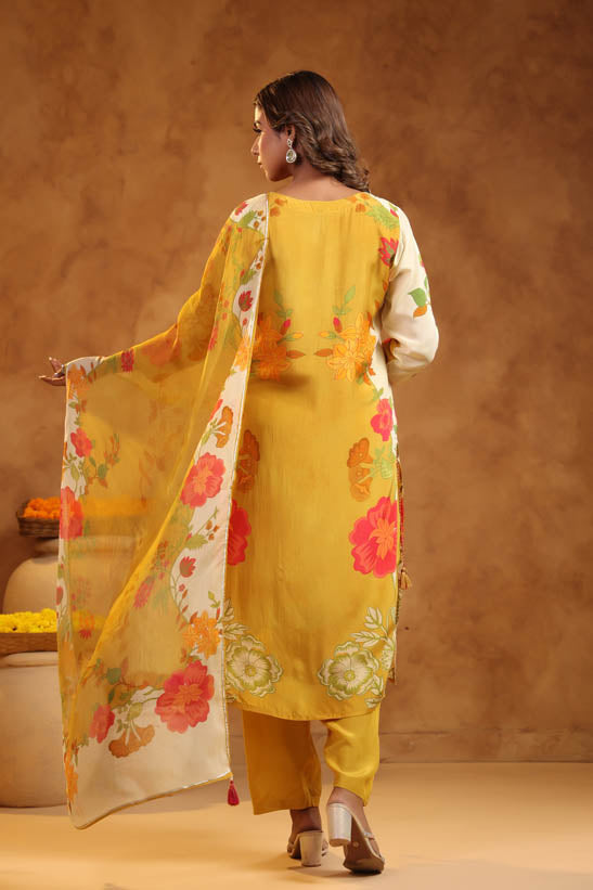 Mustard Floral Print Women Kurta Set