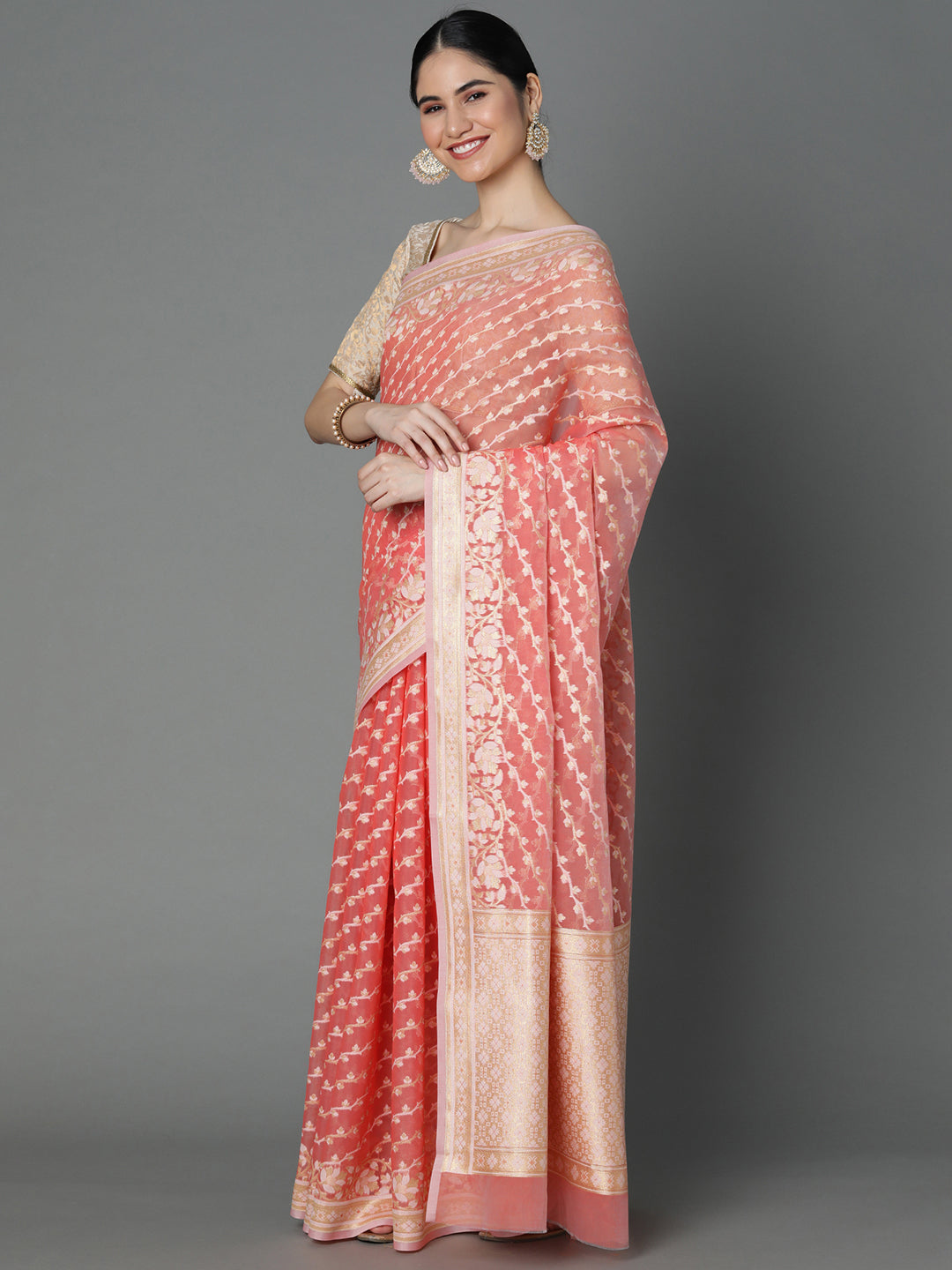 Peach Cotton Blend Jacquard Saree With Gold Border And Pallu