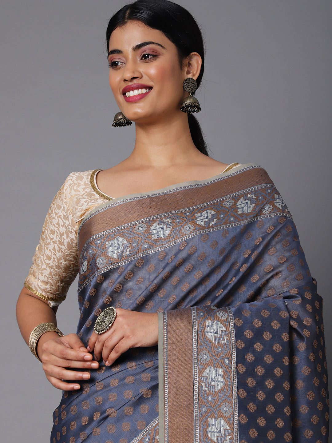 Gray Cotton Blend Contrast Color Jacquard Saree With Copper Highlights