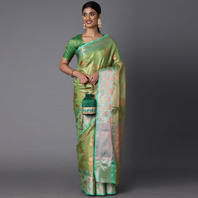 Green Chanderi Blend Saree With Bold Motif All Over And Contrast Pallu