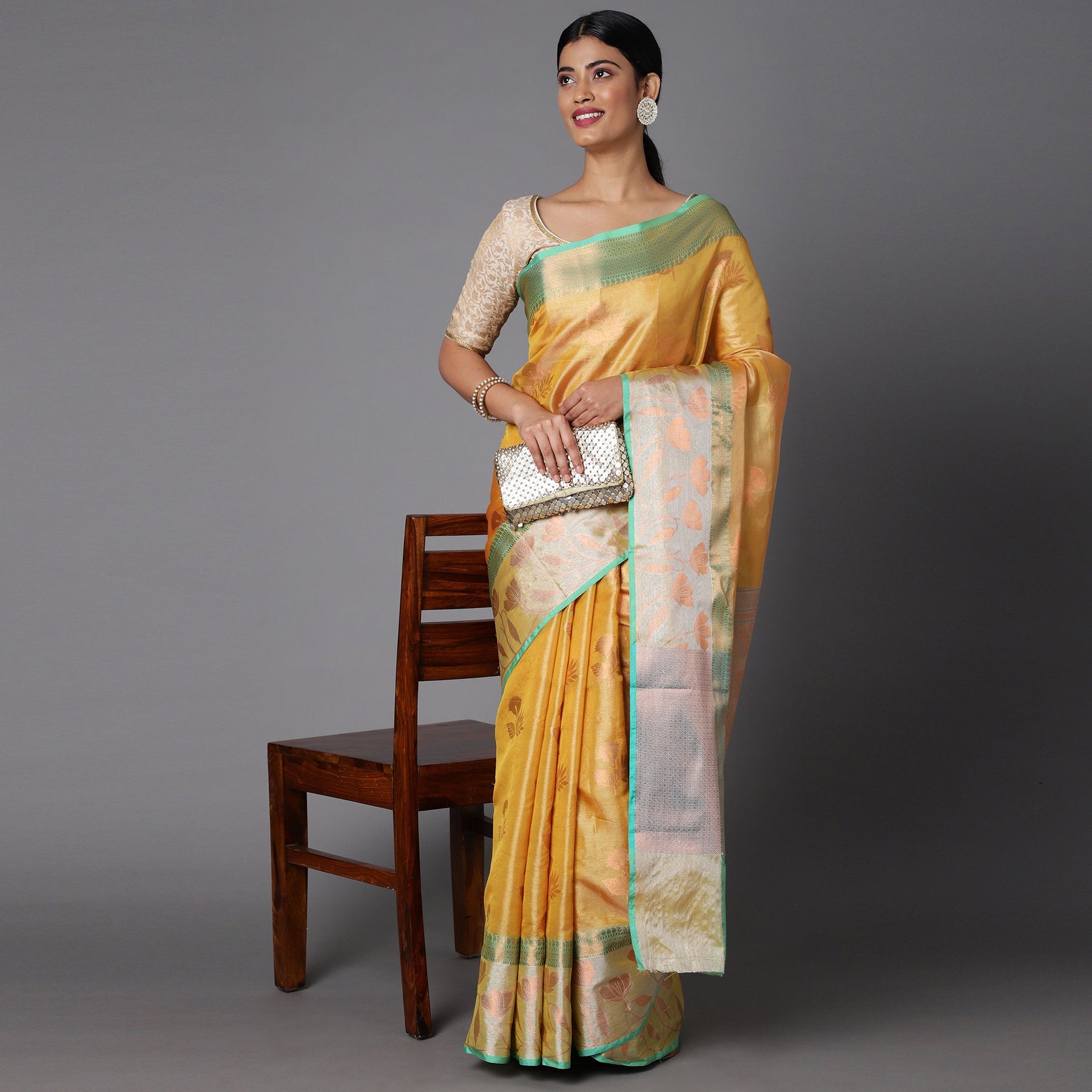 Lemon Chanderi Blend Saree With Bold Motif All Over And Contrast Pallu