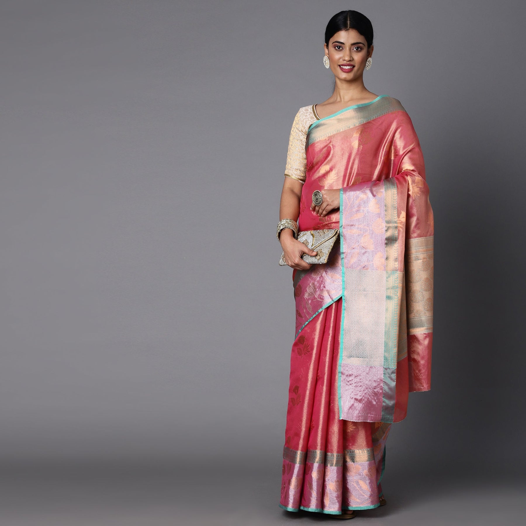 Peach Chanderi Blend Saree With Bold Motif All Over And Contrast Pallu