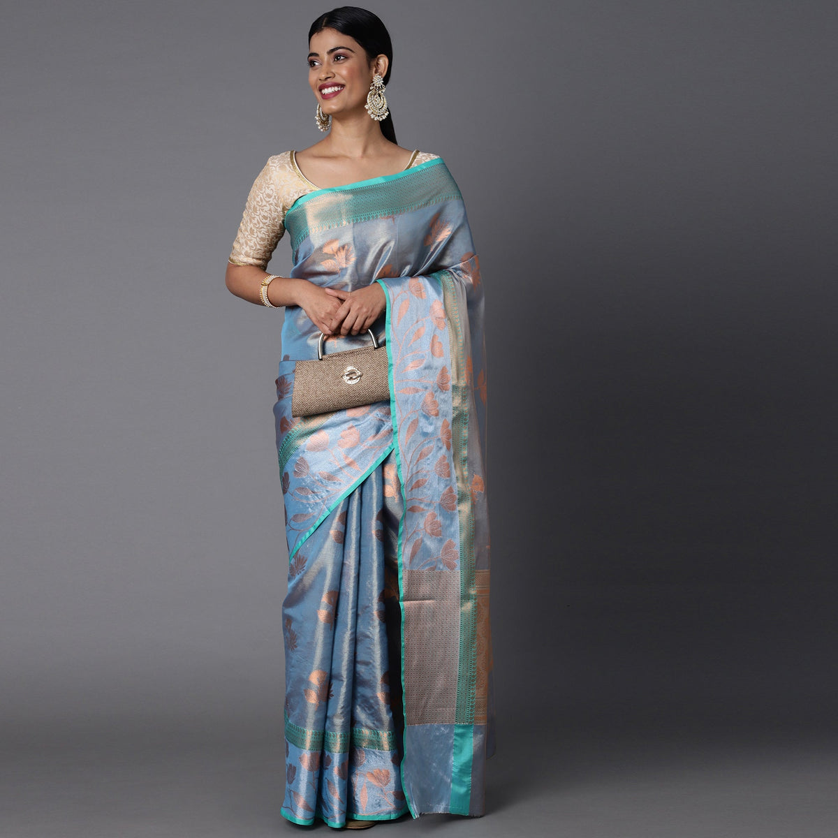 Seagreen Chanderi Blend Saree With Bold Motif All Over And Contrast Pallu