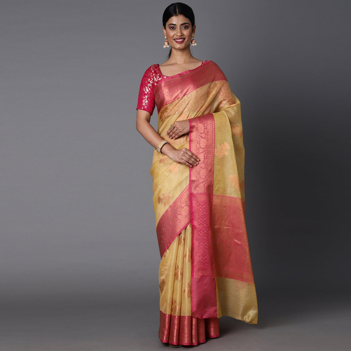 Featuring A Sheer Beautiful Saree Highlighted With Contrast Jacquard Broad Border