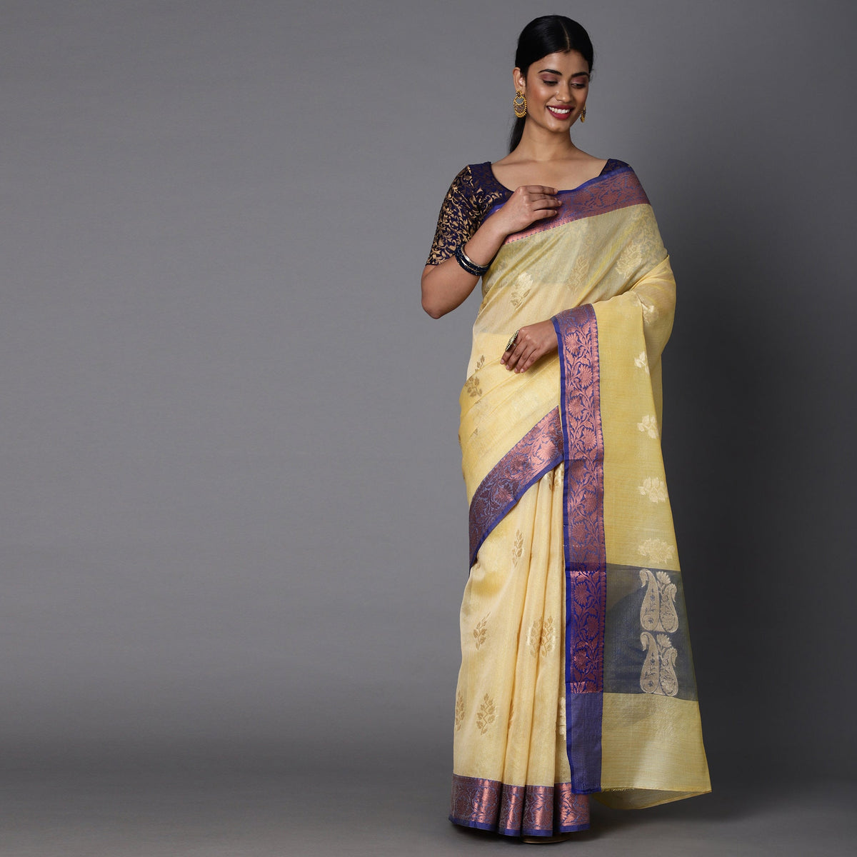 Featuring A Sheer Beautiful Saree Highlighted With Contrast Jacquard Broad Border