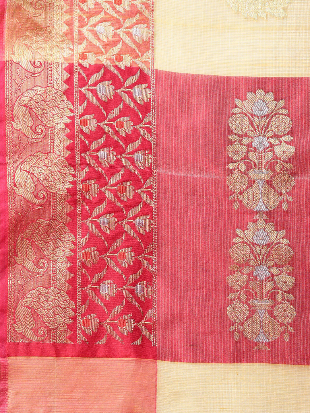 Featuring A Sheer Textured Saree With Butti All Over Highlighted With 2 Borders