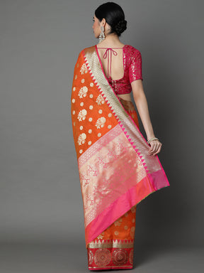 Features A Bold Silk  Blend Saree With Jacquard Ethnic Buttis All Over In Gold