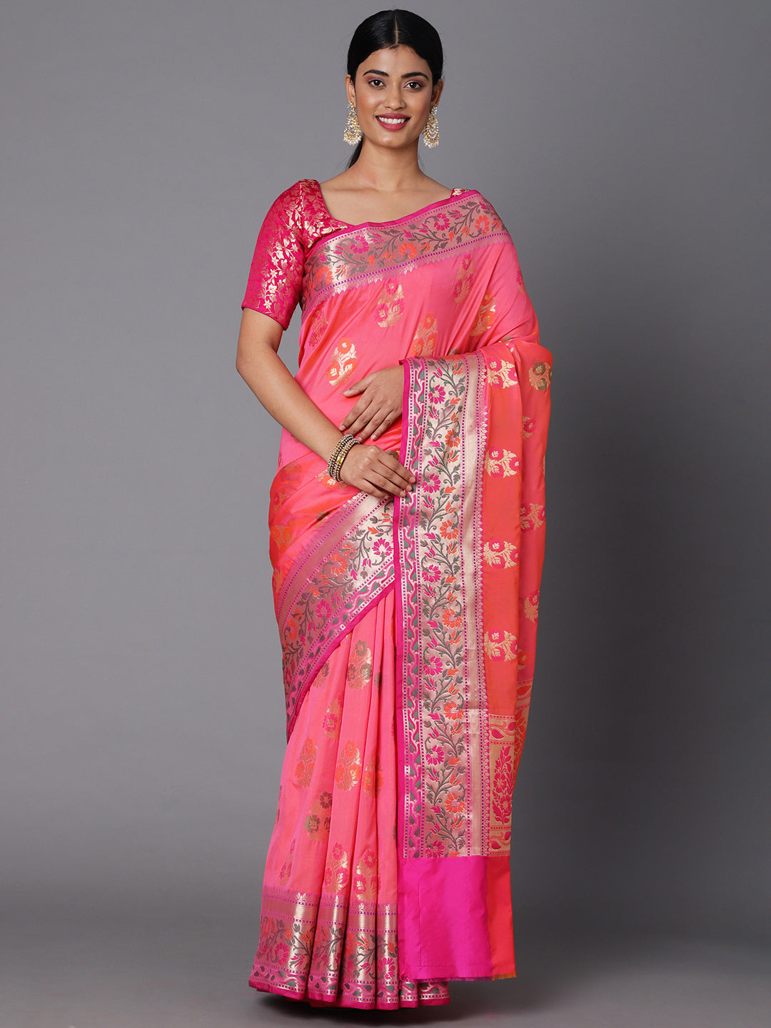 Adorn This Splendid Silk Blend Saree With Floral Motif All Over