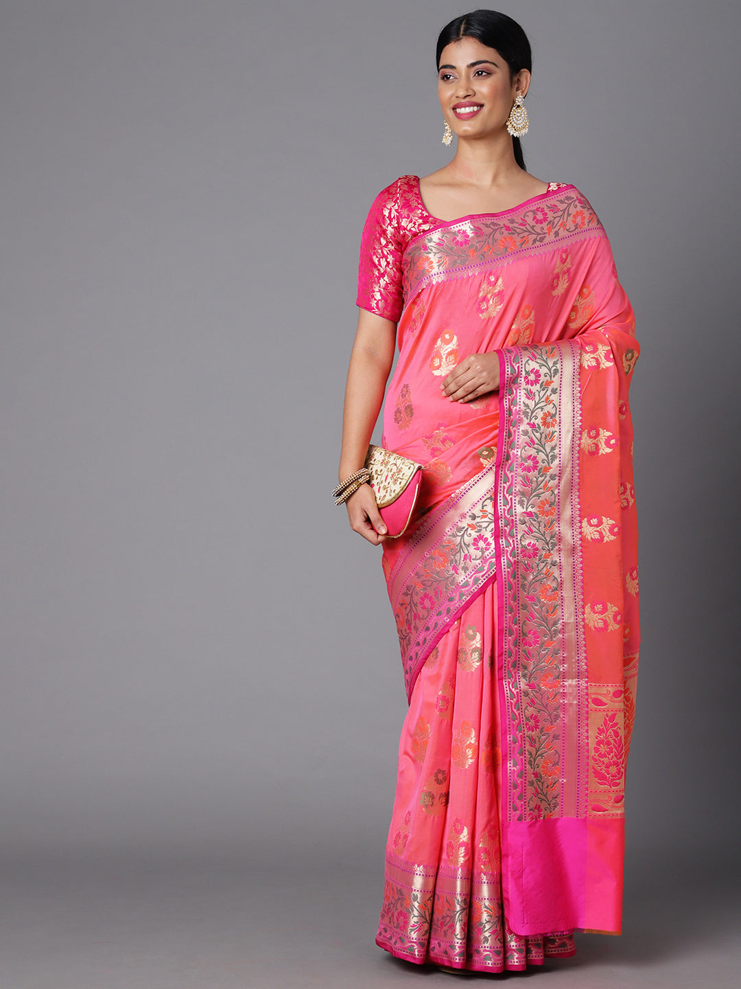 Adorn This Splendid Silk Blend Saree With Floral Motif All Over