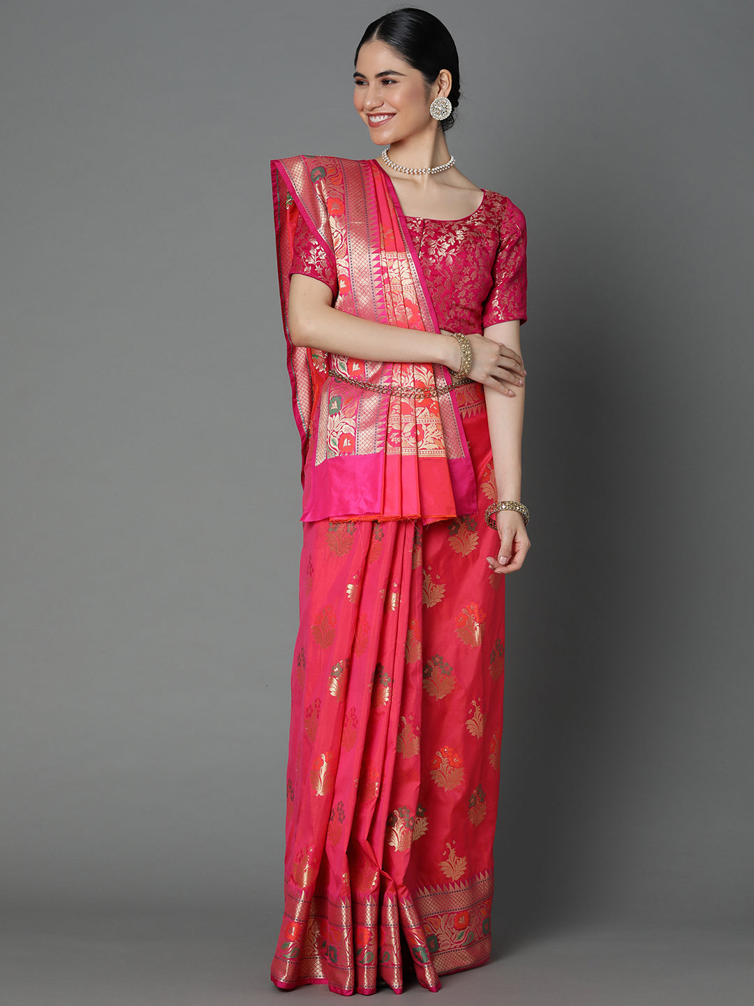 Adorn This Splendid Silk Blend Saree With Multi Color Floral Motif All Over