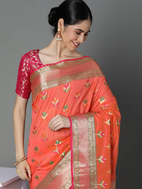 Features A Radiant Silk Blend Saree With Jacquard Ethnic Buttis All Over